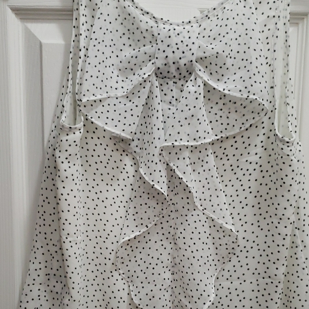 LC Lauren Conrad Black and White Ruffle Blouse - Picture 2 of 3